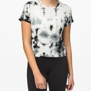 Lululemon Train to Be Short Sleeve *Shibori
Deep Coal